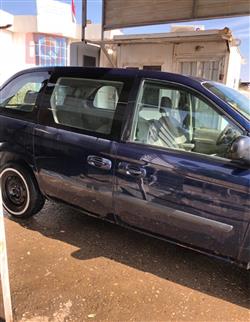 دودج كارافان